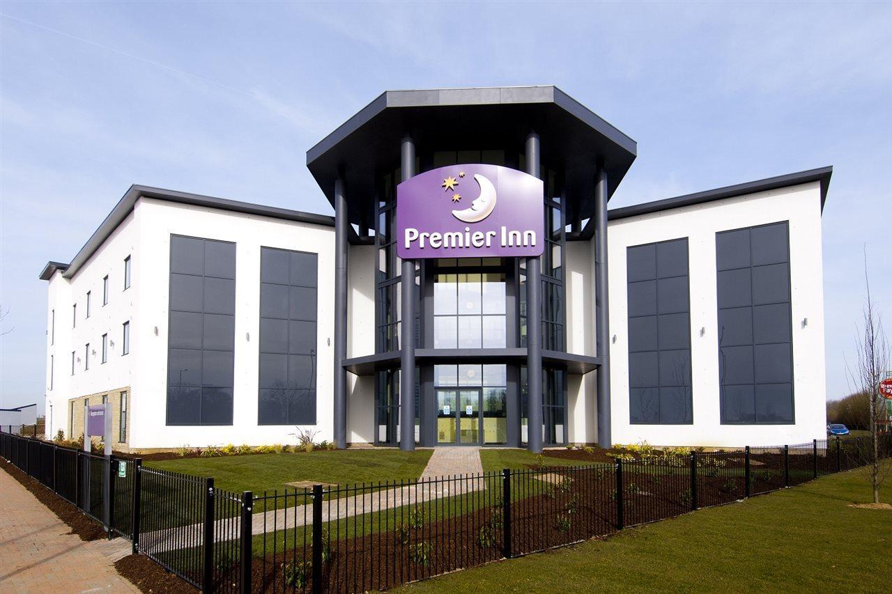 Premier Inn Бистер Экстерьер фото