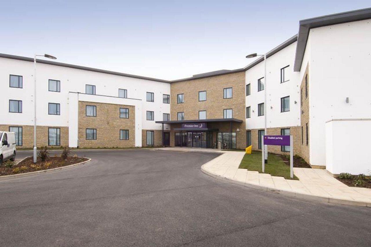 Premier Inn Бистер Экстерьер фото